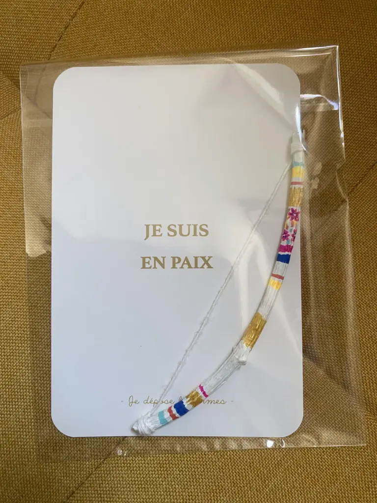 Carte Grigri arc "Je suis en paix" + mantra Je dépose les armes sous blister